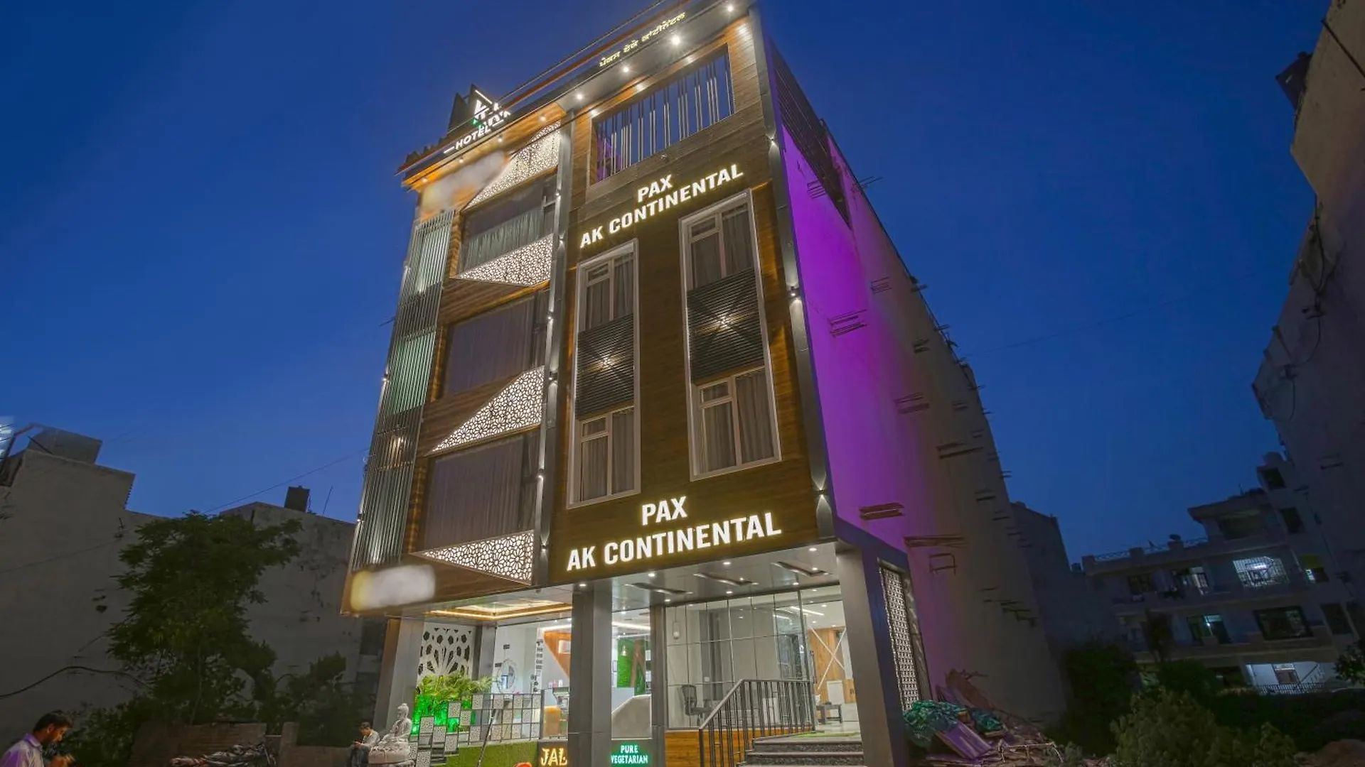 Hotel Ak Continental Zirakpur